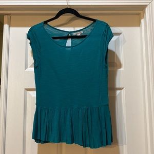 Emerald green American Eagle peplum top